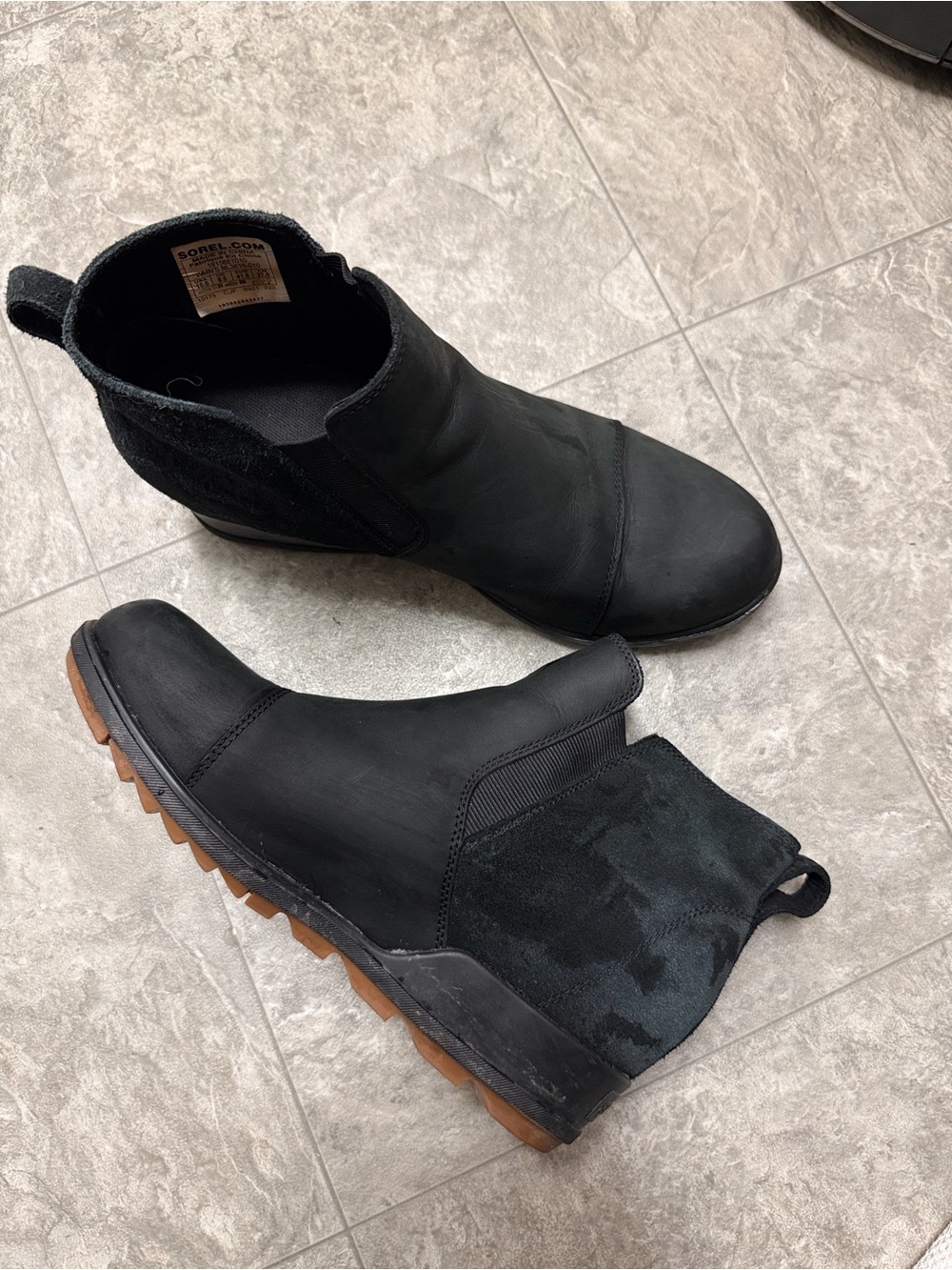 Sorel Black Leather & Suede Ankle Booties with Brown Lug Sole